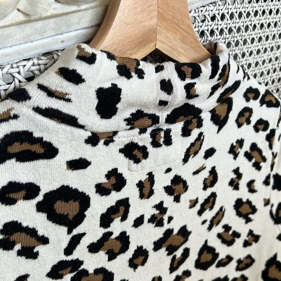 Field Flower from Anthropologie Animal Print Short Sleeve Sweater Medium - Picture 8 of 9